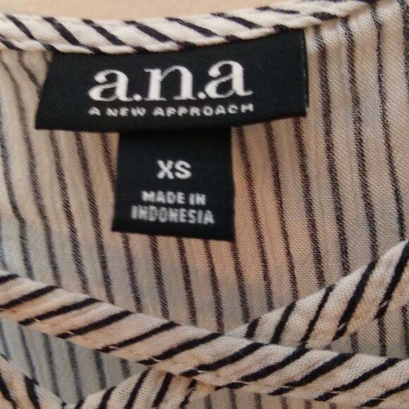 A.N.A women's Size XS sleeveless striped top. - Picture 2 of 7